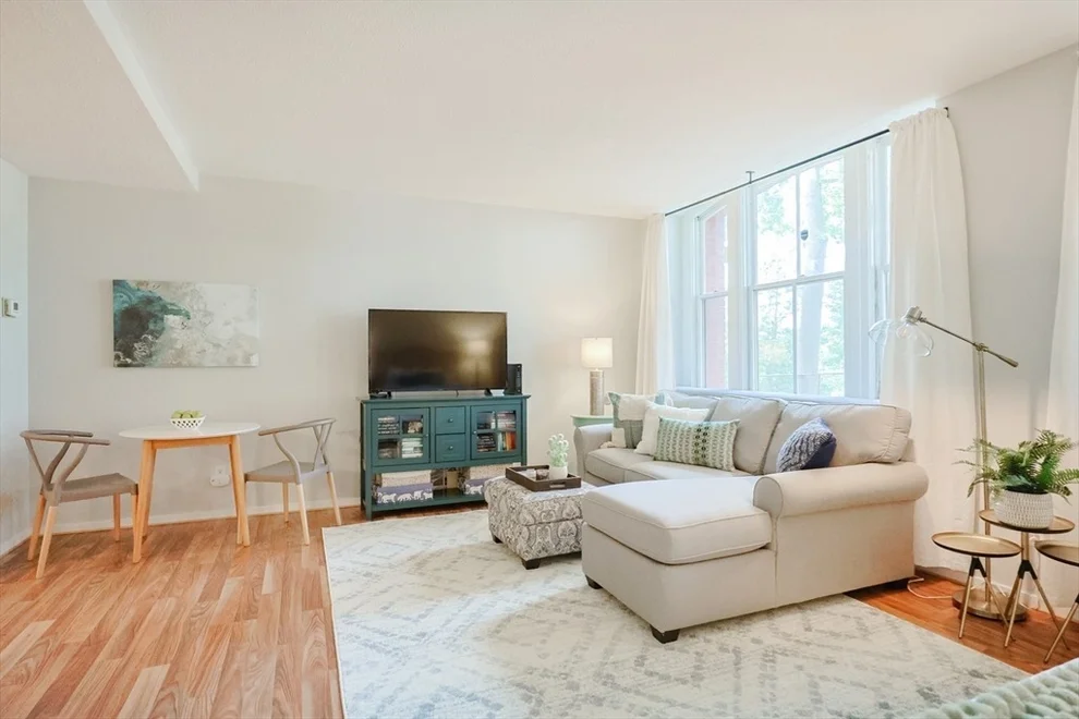 Unit for sale at 51 Pettee St, Newton, MA 02464