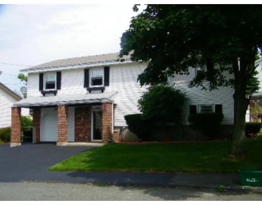 Unit for sale at 25 Puritan Rd, Salem, MA 01970