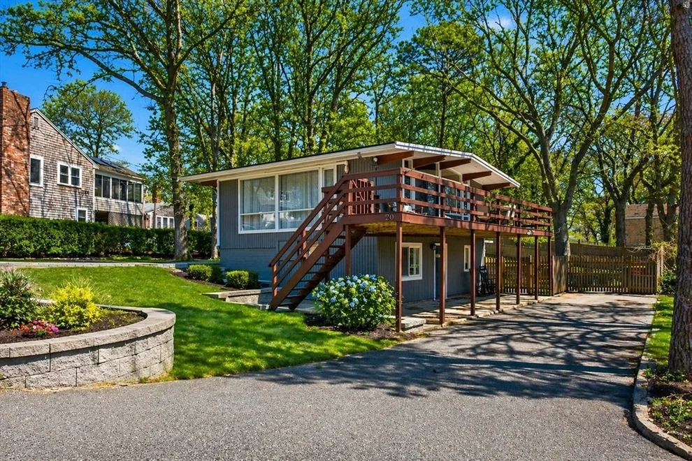 Unit for sale at 20 Longview Dr, Yarmouth, MA 02675
