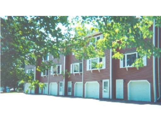 Unit for sale at 115 Tennis Plaza Rd, Dracut, MA 01826