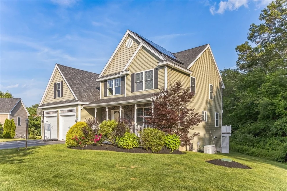 Unit for sale at 19 Crystal Circle, Tewksbury, MA 01876