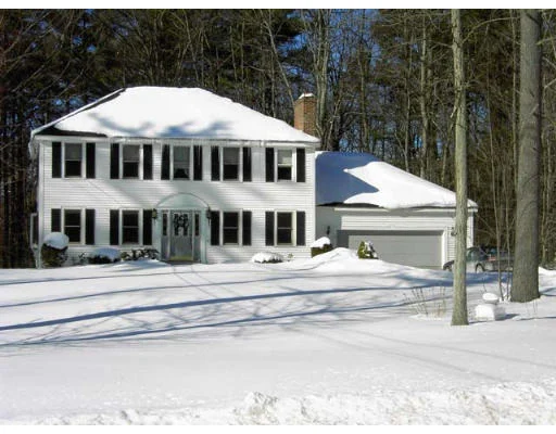 Unit for sale at 65 Wheelwright Rd., Hampstead, NH 03841