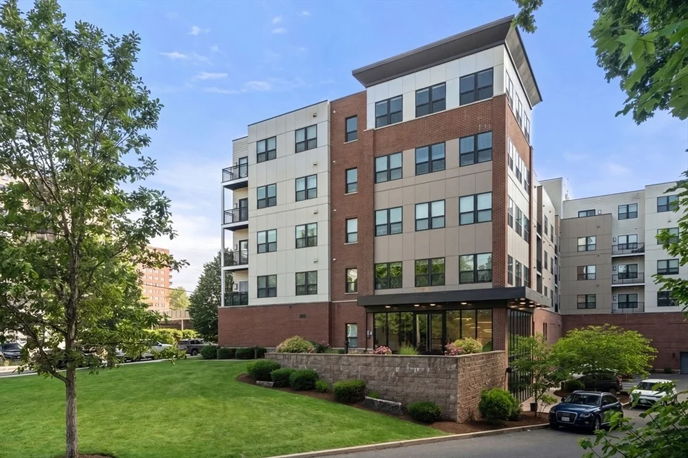 Unit for sale at 999 Hancock St, Quincy, MA 02169