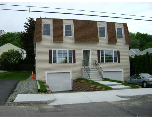Unit for sale at 137 Oakwood Ave, Revere, MA 02151