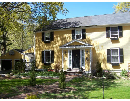 Unit for sale at 518 Summer Ave., Reading, MA 01867