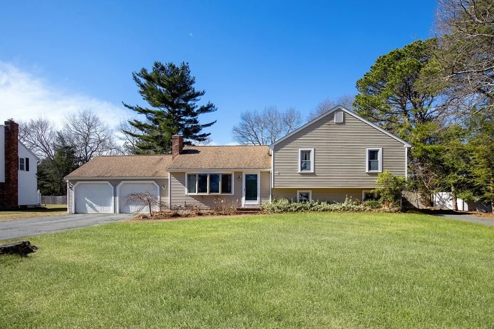 Unit for sale at 15 Matthews Trail, Plymouth, MA 02360