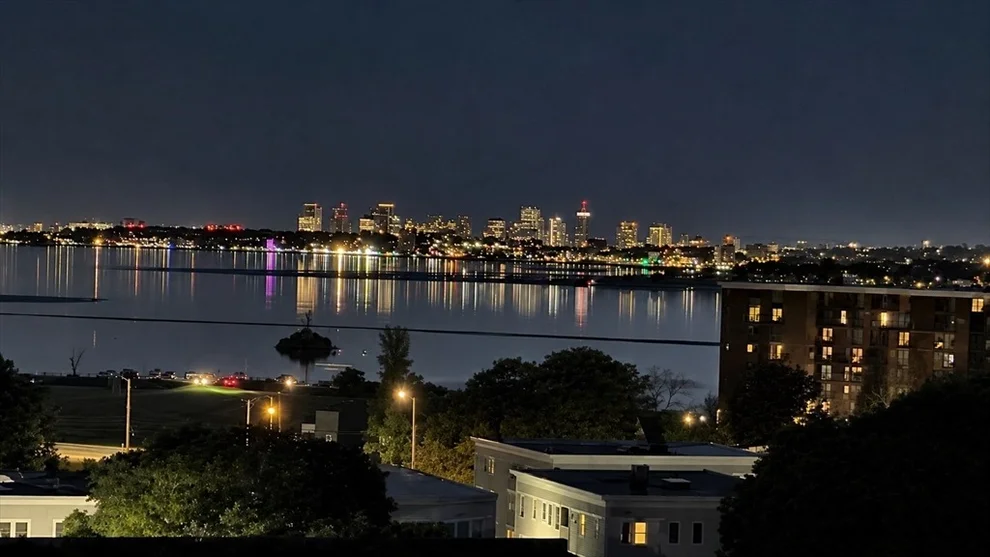 Unit for sale at 300 Lynn Shore Dr, Lynn, MA 01902
