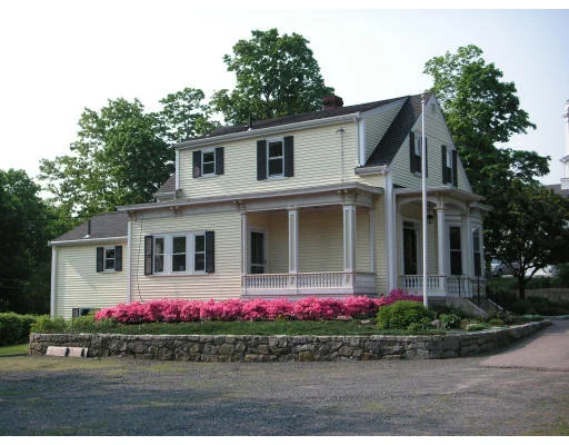Unit for sale at 5 Washington St, Sherborn, MA 01770