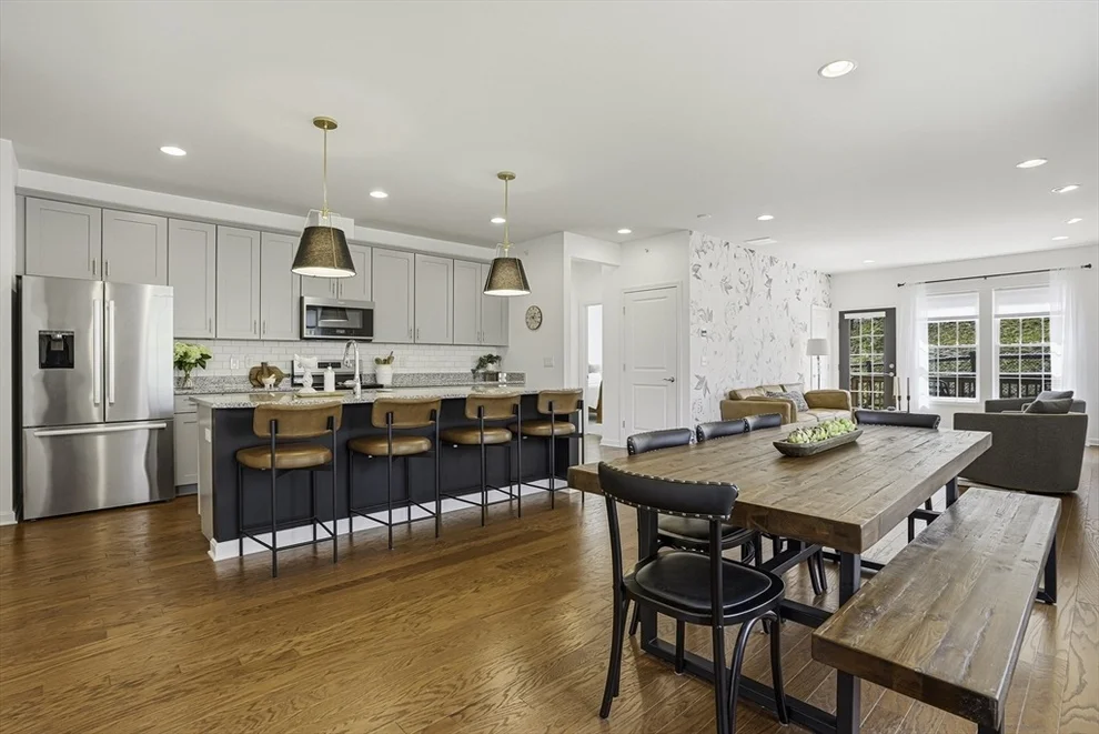 Unit for sale at 8 Jackson Dr, Upton, MA 01568