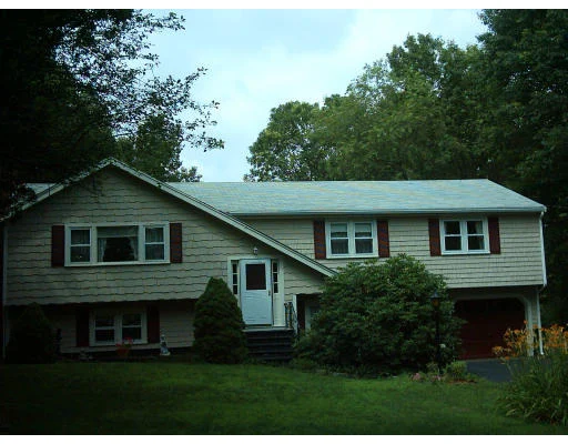 Unit for sale at 10 Appletree Lane, Walpole, MA 02081