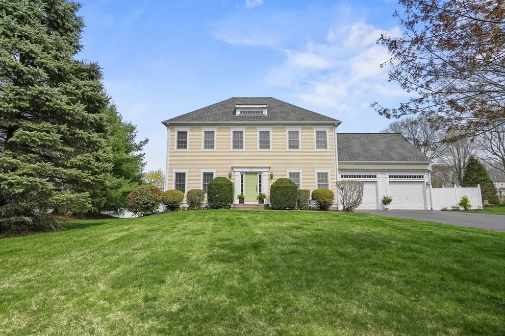 Unit for sale at 12 Peach Tree Drive, Sutton, MA 01590