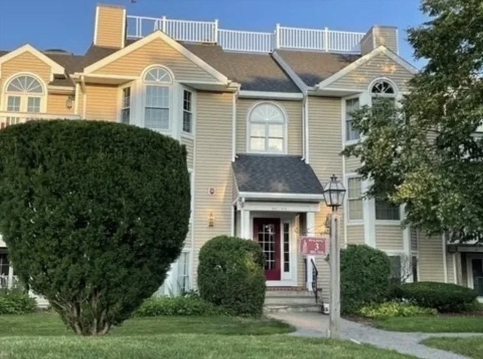 Unit for sale at 59 Linden Street, Taunton, MA 02780