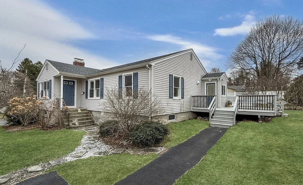 Unit for sale at 31 Gates Rd, Shrewsbury, MA 01545
