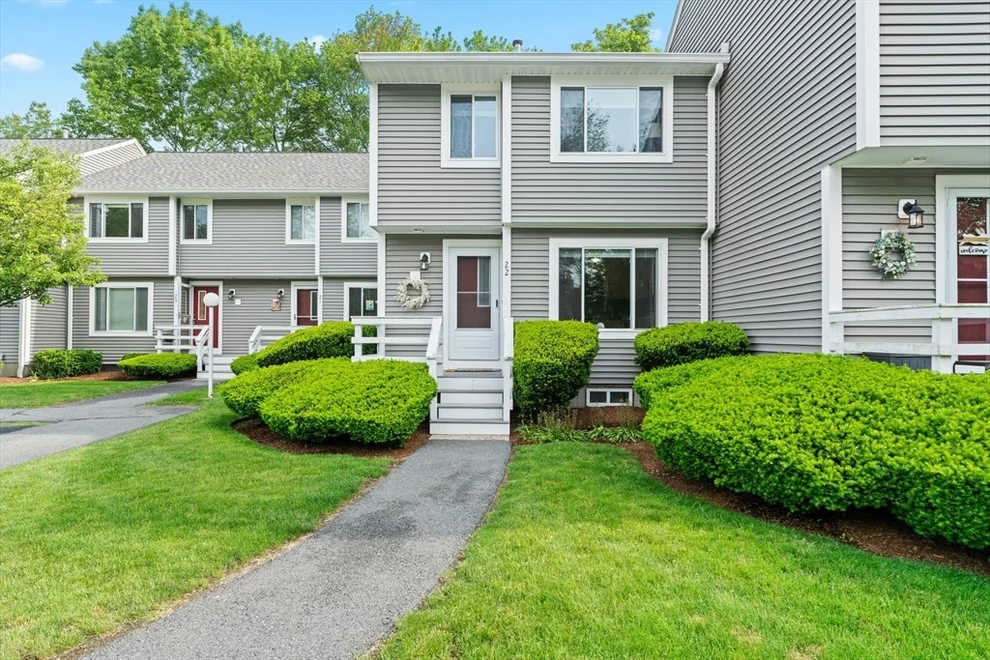 Unit for sale at 22 Hartshorn Pl, Walpole, MA 02081