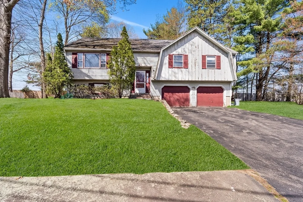 Unit for sale at 21 Liberty Ln, Norwood, MA 02062