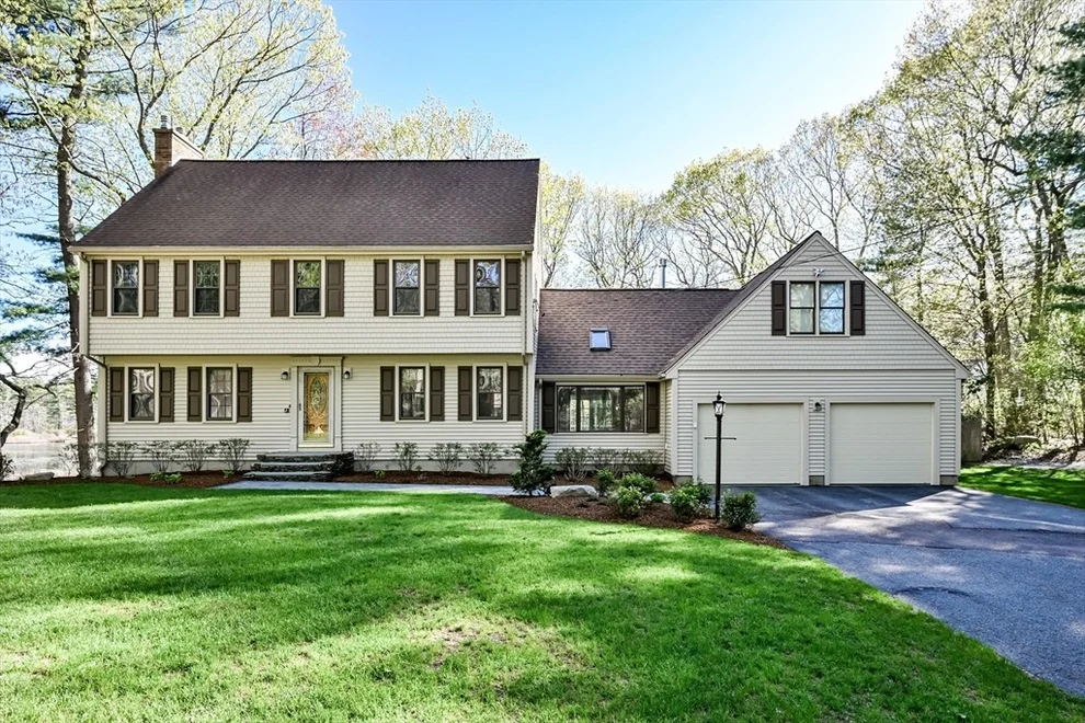 Unit for sale at 15 Edwards Rd, Foxboro, MA 02035