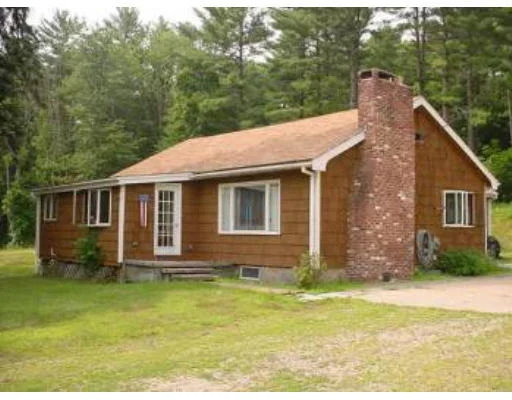 Unit for sale at 221 South Road, Pepperell, MA 01463