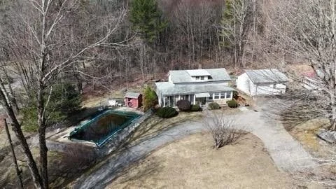 Unit for sale at 205 Hardwick Rd, Hardwick, MA 01031