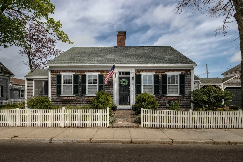 Unit for sale at 31 Main St, Marion, MA 02738