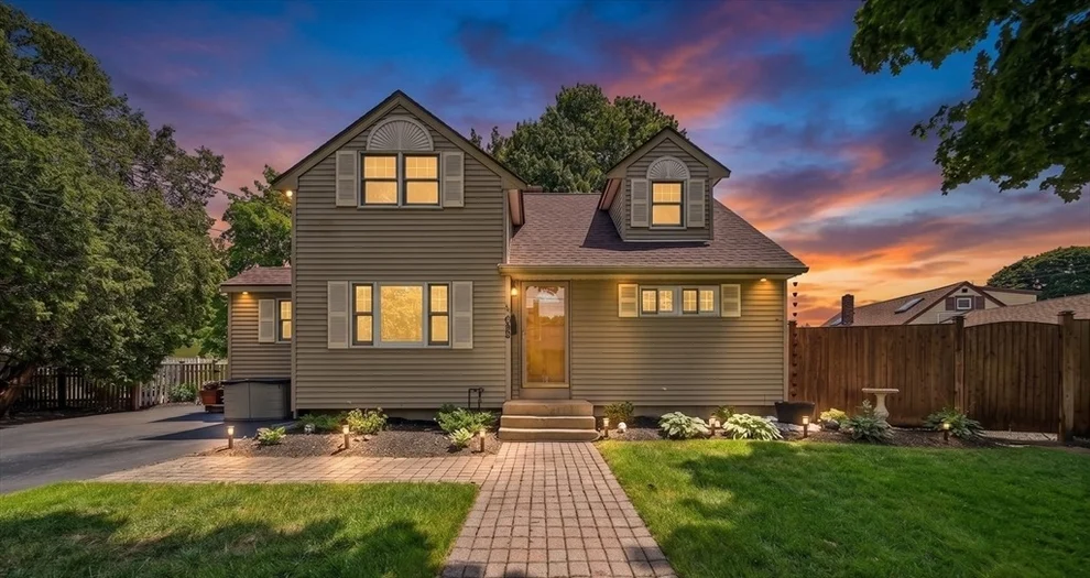 Unit for sale at 1 Summit Terrace, Peabody, MA 01960