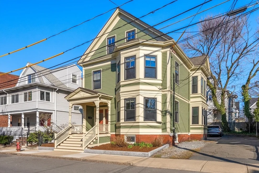 Unit for sale at 8 Franklin St, Somerville, MA 02145