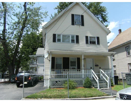Unit for sale at 26 Freeman St, Framingham, MA 01702