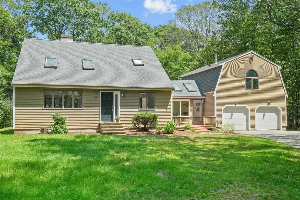 Unit for sale at 12 Baker Rd, Salisbury, MA 01952