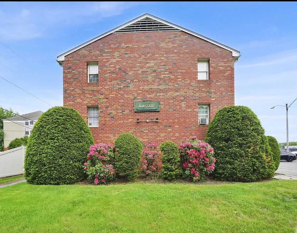 Unit for sale at 1304 Elm St., West Springfield, MA 01089
