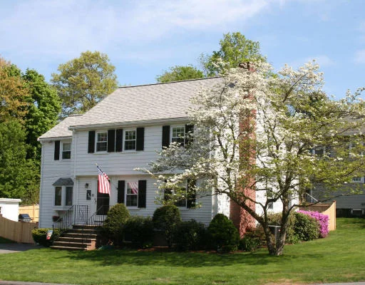 Unit for sale at 10 Walter Avenue, Wakefield, MA 01880