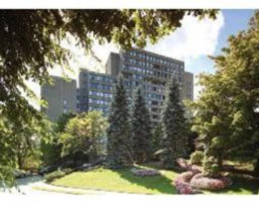 Unit for sale at 250 Hammond Pond Pkwy, Newton, MA 02467