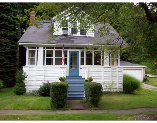 Unit for sale at 134 Beaconsfield, Worcester, MA 01602