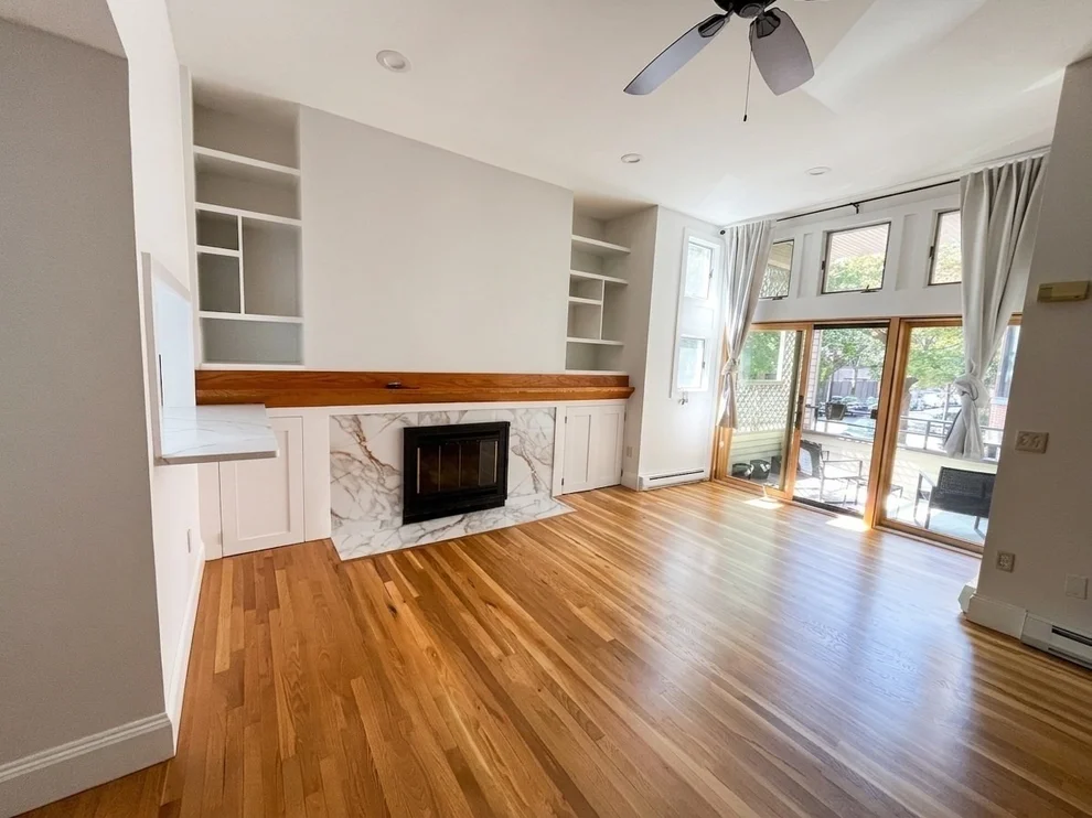 Unit for sale at 24 Dartmouth, Boston, MA 02116