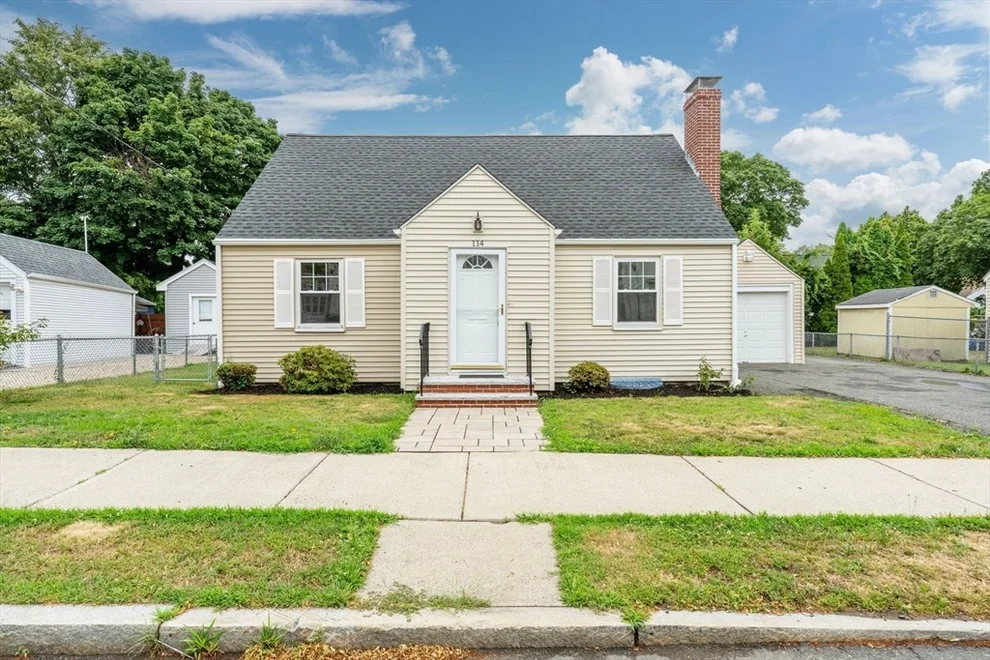Unit for sale at 114 Holyoke Street, Lynn, MA 01905