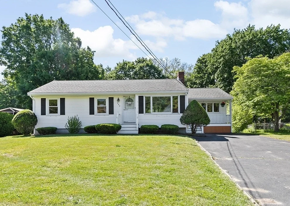 Unit for sale at 482 West Water St, Rockland, MA 02370