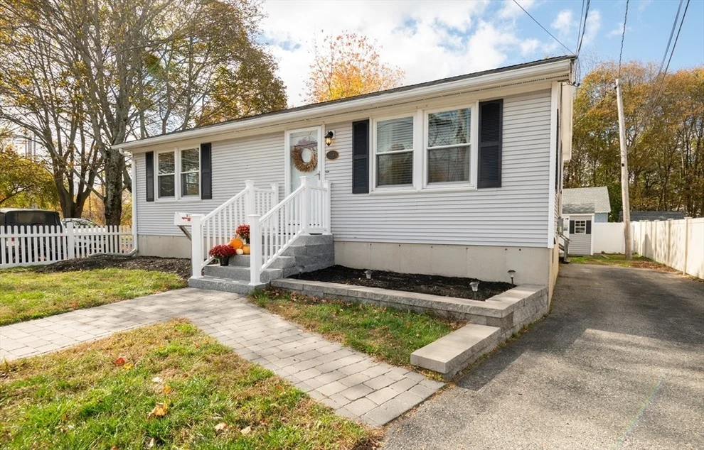 Unit for sale at 215A Lynn St., Peabody, MA 01960
