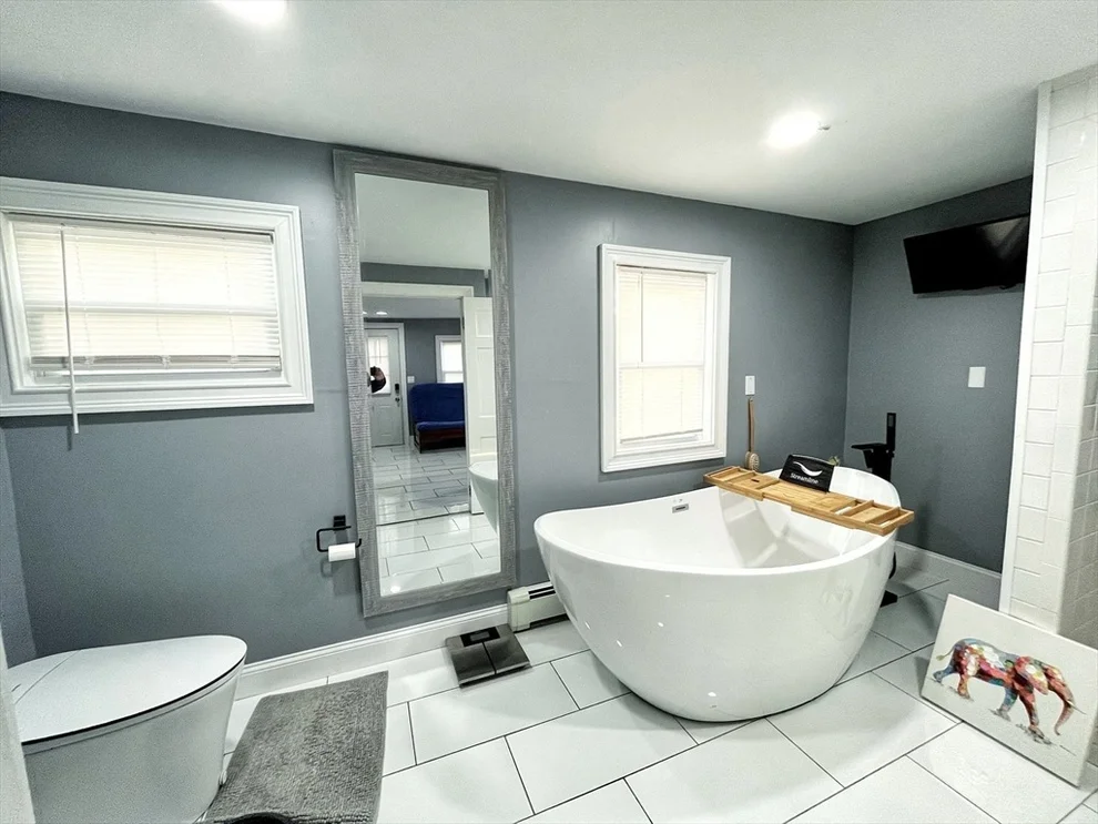 Unit for sale at 27 Overlook Rd, Holbrook, MA 02343