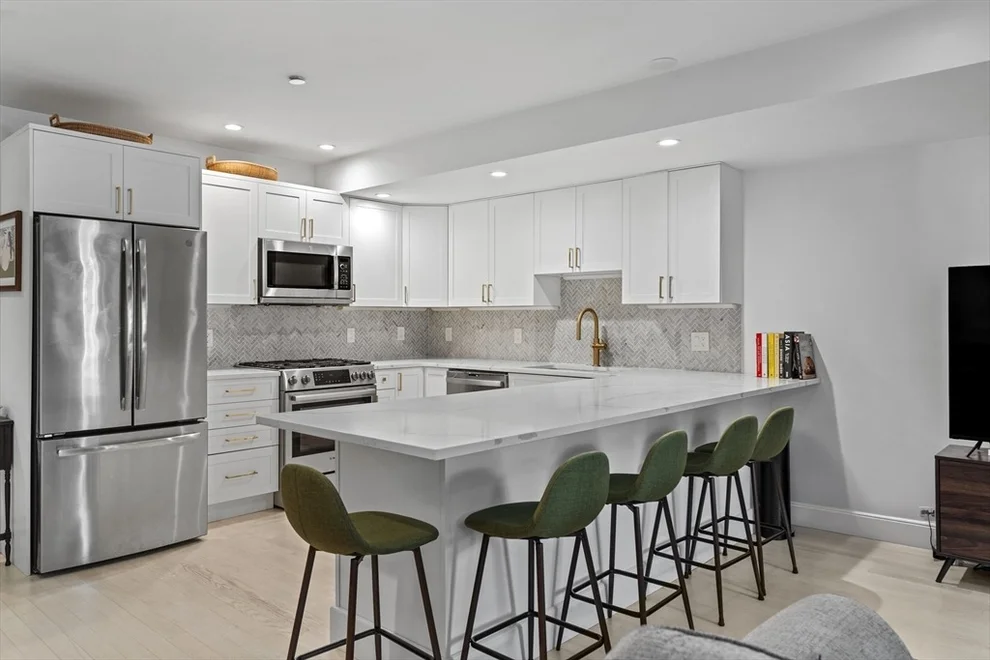 Unit for sale at 120 W 7th St, Boston, MA 02127