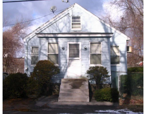 Unit for sale at 6 Curtis St, Methuen, MA 01844
