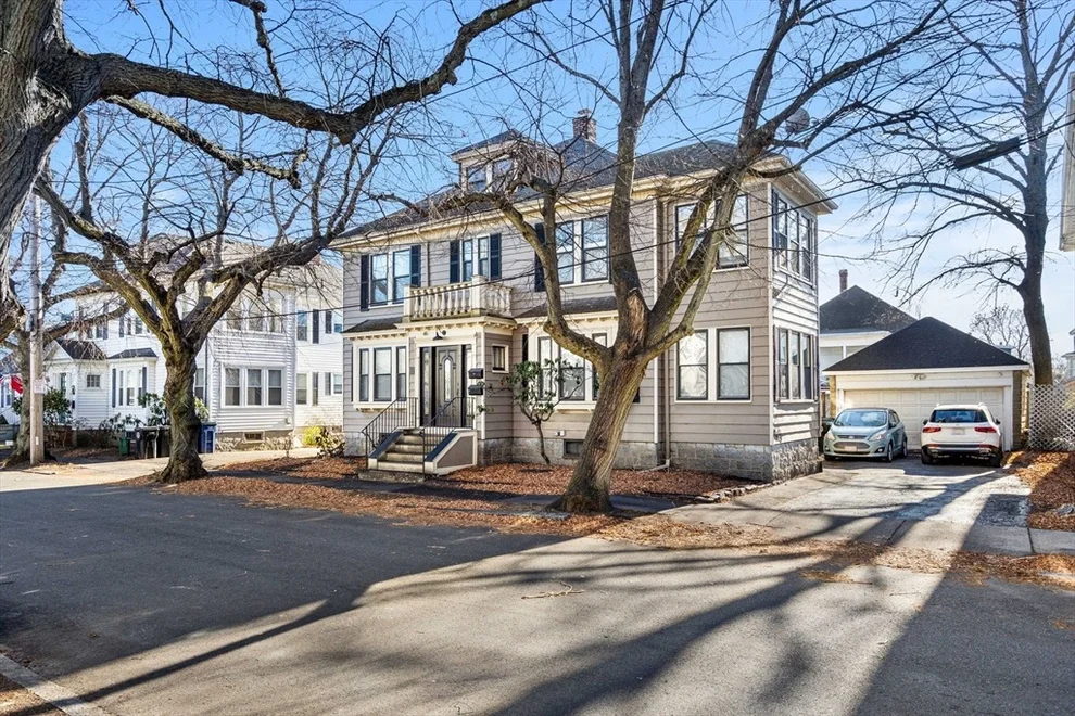 Unit for sale at 10 Saltonstall Pkwy, Salem, MA 01970