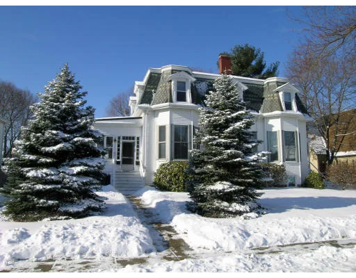 Unit for sale at 139-141 Lexington St, Belmont, MA 02478