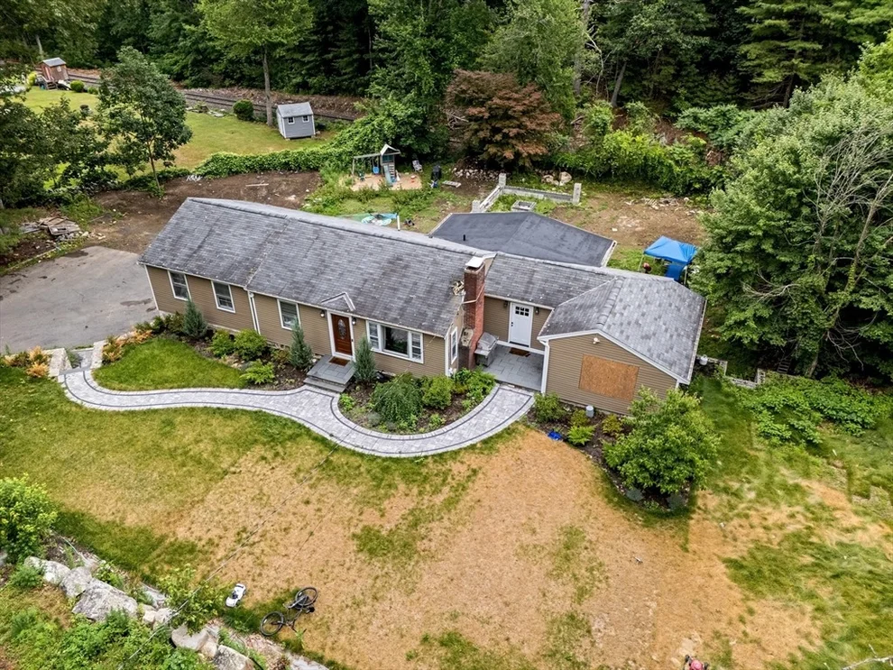 Unit for sale at 105 Fisher Rd, Southborough, MA 01772
