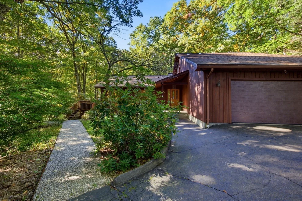 Unit for sale at 79 Pine Ridge Rd, Montgomery, MA 01085
