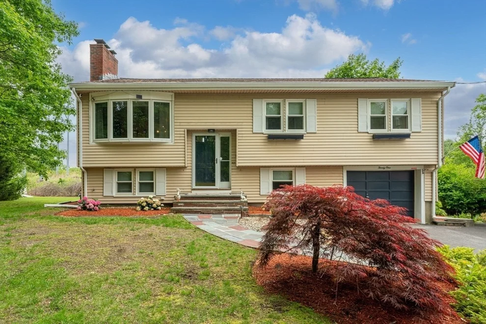 Unit for sale at 21 Wilhelmina Ave, Burlington, MA 01803