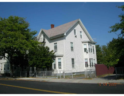 Unit for sale at 46 Shepard St, Lynn, MA 01902