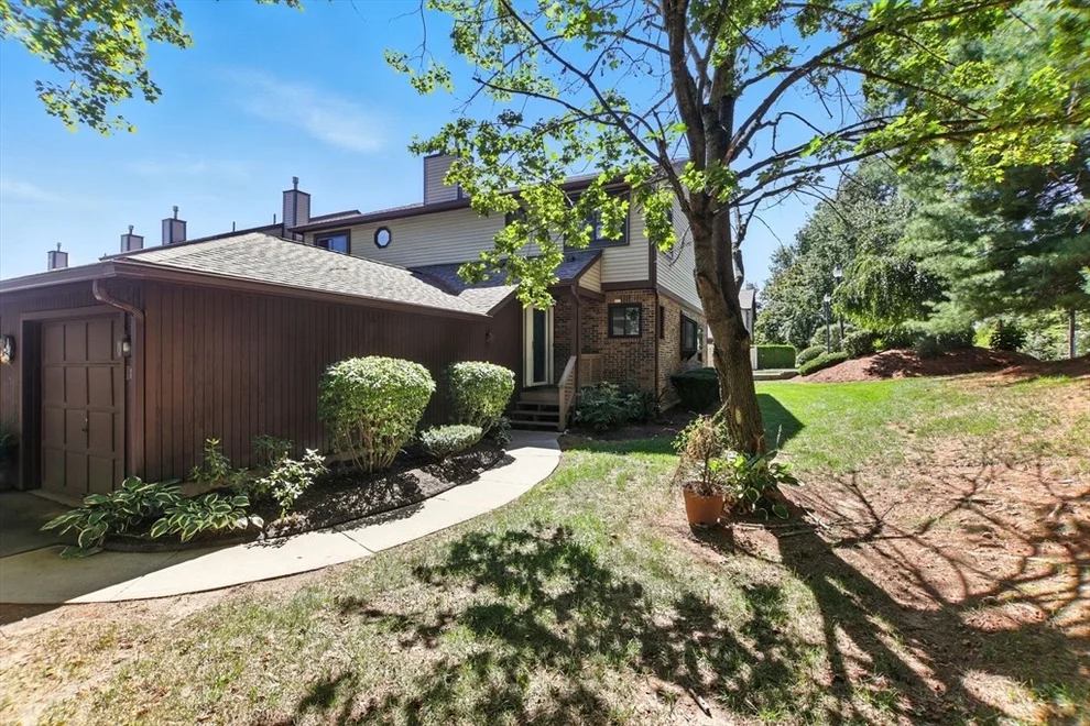 Unit for sale at 8 Ash Lane, Agawam, MA 01101