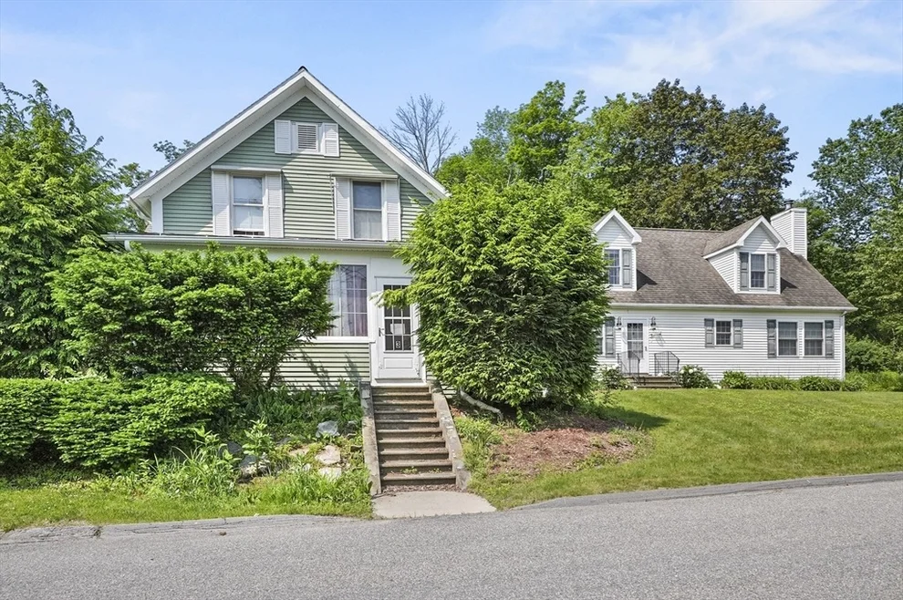Unit for sale at 3 Newton Street, Barre, MA 01005
