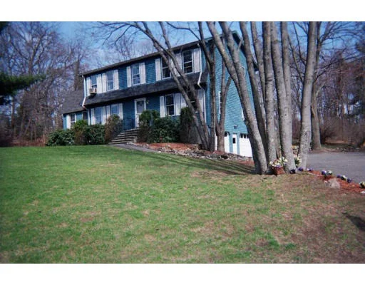 Unit for sale at 8 Anthony Road, Hamilton, MA 01982