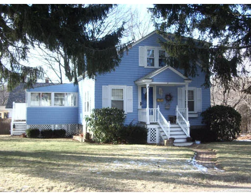 Unit for sale at 2 Pelican Avenue, Worcester, MA 01605
