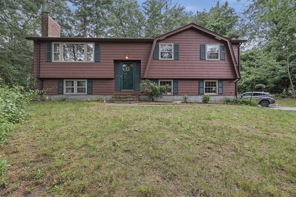 Unit for sale at 17 Sherwood Drive, Westford, MA 01886