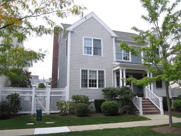 Unit for sale at 214 Marina Dr, Quincy, MA 02171